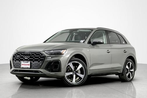 2023 Audi Q5 45 S line Premium Plus