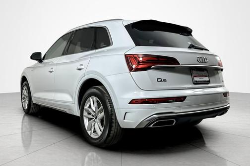 2023 Audi Q5 45 S line Premium
