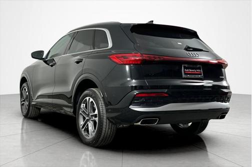 2025 Audi Q5 Premium Plus
