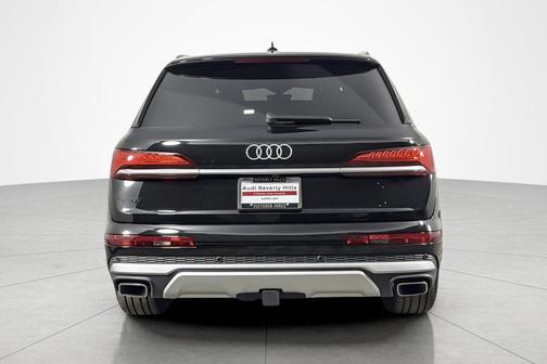 2025 Audi Q7 55 Prestige
