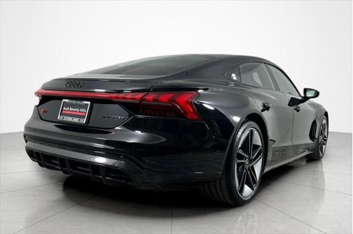 2024 Audi RS e-tron GT quattro