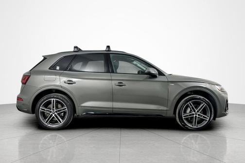 2023 Audi Q5 55 S line Premium Plus