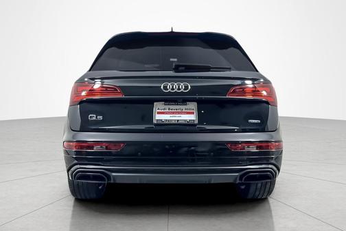 2022 Audi Q5 45 S line Premium Plus