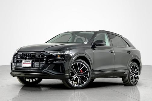 2023 Audi Q8 55 Premium Plus