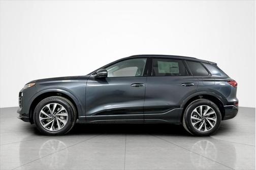 2025 Audi Q6 e-tron Premium Plus quattro