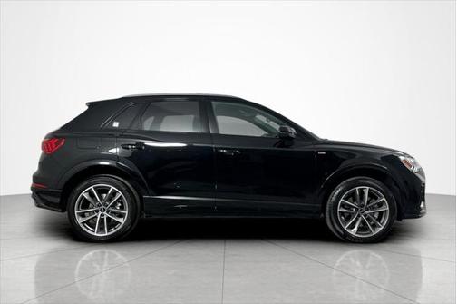 2024 Audi Q3 45 S line Premium Plus