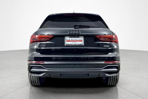 2023 Audi Q3 45 S line Premium Plus