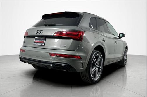 2025 Audi Q5 55 S line Premium Plus