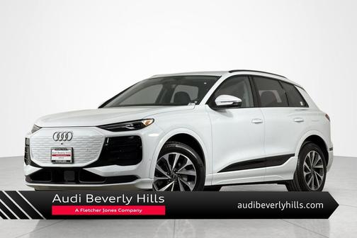 Glacier White Metallic 2025 Audi Q6 e-tron Premium quattro