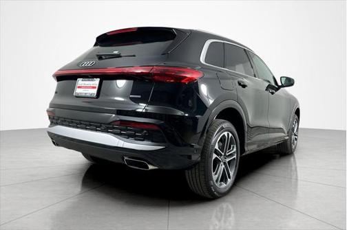 2025 Audi Q5 Premium