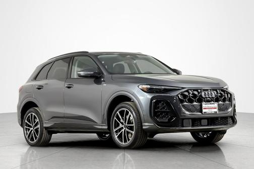 Daytona Gray Metallic 2026 Audi Q5 Premium Plus TFSI quattro S tronic