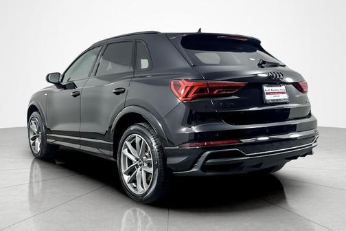 2025 Audi Q3 S line Premium 45 TFSI quattro