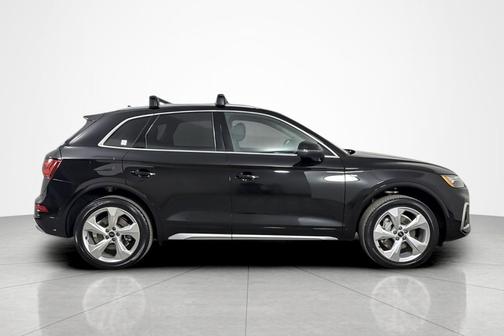 2025 Audi Q5 45 S line Premium Plus