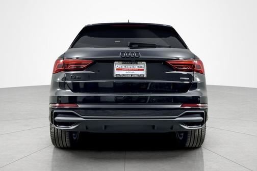 2025 Audi Q3 45 S line Premium Plus