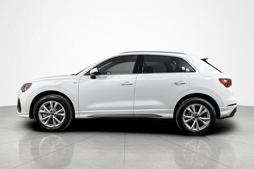 Arkona White 2025 Audi Q3 Premium 45 TFSI S line quattro Tiptronic