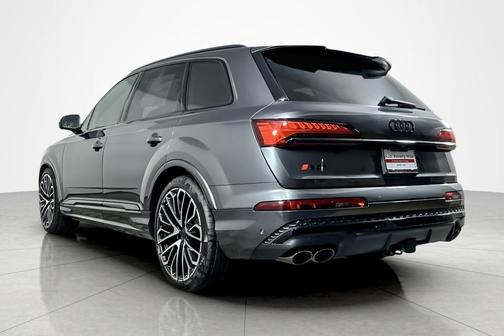 2026 Audi SQ7 4.0T Premium Plus