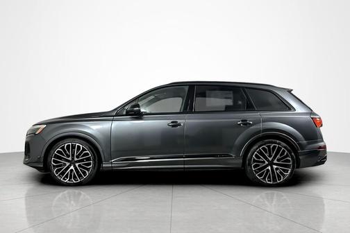 2026 Audi SQ7 4.0T Premium Plus
