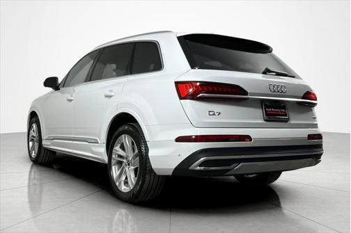 2023 Audi Q7 55 Premium