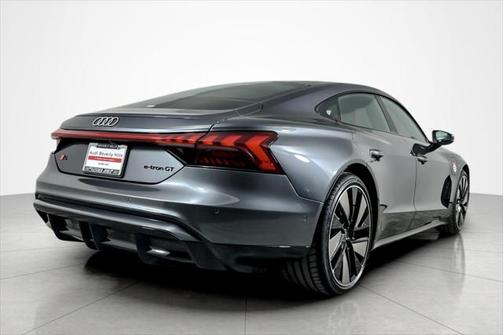 2025 Audi S e-tron GT Premium Plus