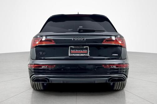 2023 Audi Q5 55 S line Prestige