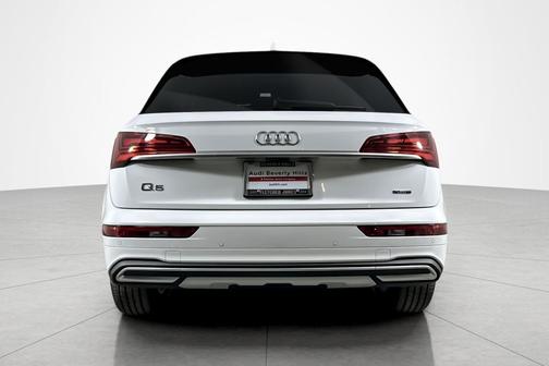 2023 Audi Q5 40 Premium