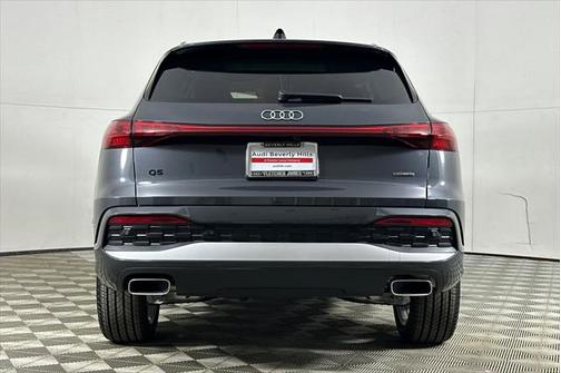 2025 Audi Q5 Premium Plus