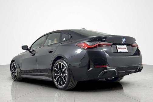 Black Sapphire Metallic 2025 BMW i4 Gran Coupe eDrive40