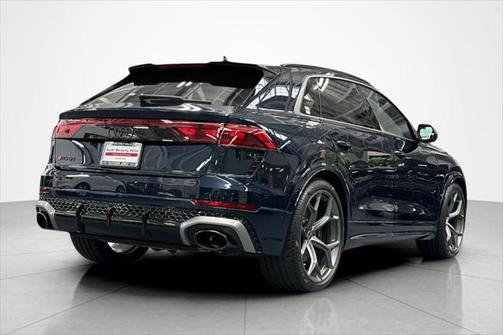 2025 Audi RS Q8 4.0T
