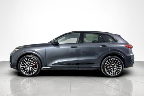 2025 Audi SQ5 3.0T Premium Plus