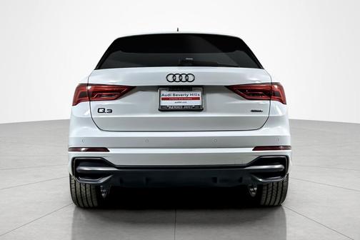 2022 Audi Q3 45 S line Premium Plus