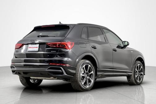 2025 Audi Q3 45 S line Premium Plus