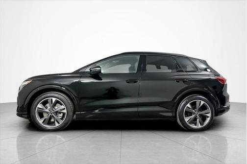 2025 Audi Q4 e-tron Premium Plus 55 quattro