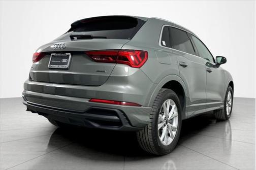 2024 Audi Q3 45 S line Premium Plus