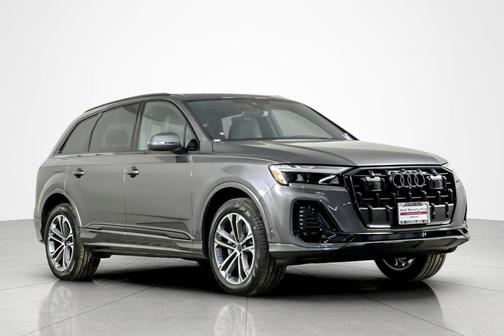 2026 Audi Q7 45 Premium Plus