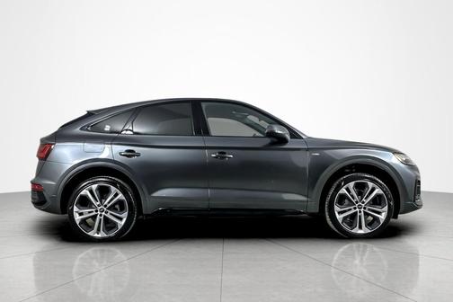 2023 Audi Q5 45 S line Premium Plus