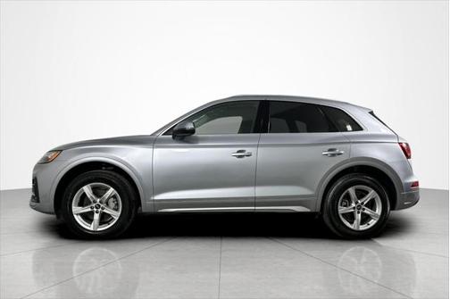 2022 Audi Q5 40 Premium