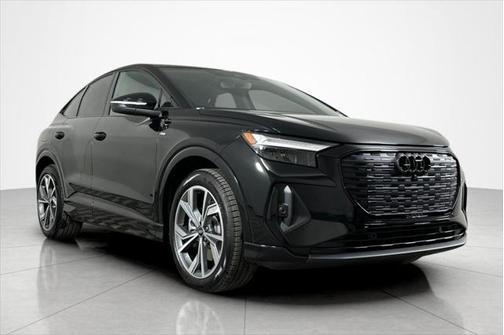 2025 Audi Q4 e-tron Sportback Premium 55 quattro