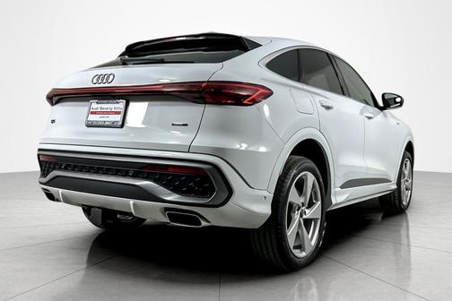 2025 Audi Q5 Sportback Premium Plus