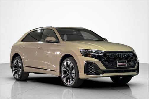 2025 Audi Q8 55 Premium Plus