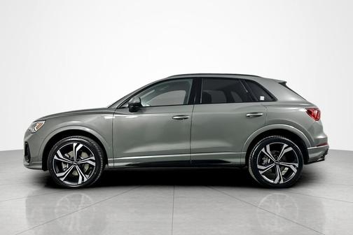 2023 Audi Q3 45 S line Premium Plus