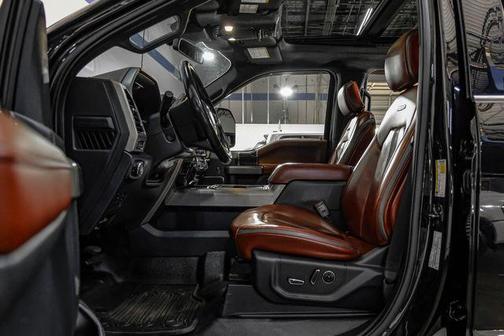 2022 Ford F-350 Platinum