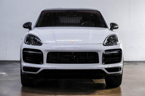 2022 Porsche Cayenne GTS