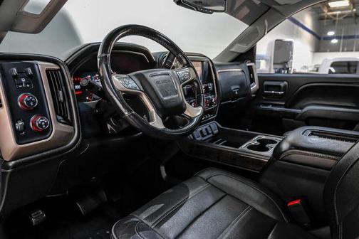 2016 GMC Sierra 2500 Denali