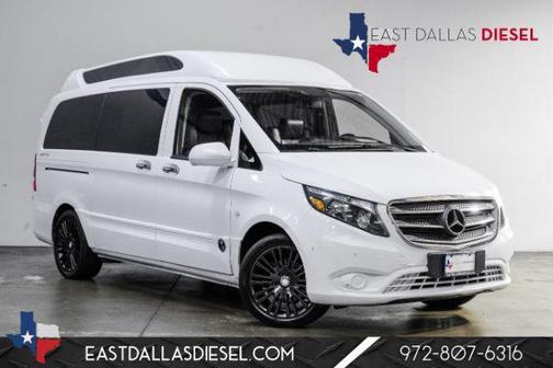 2017 Mercedes-Benz Metris Base