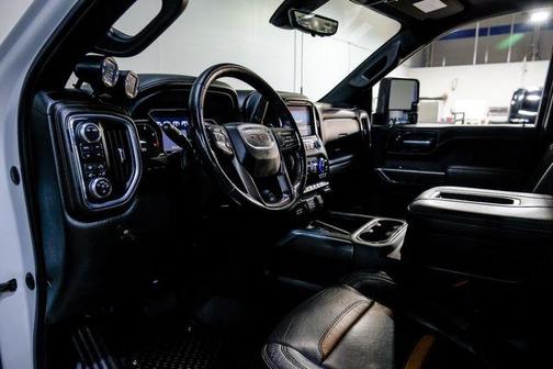 2021 GMC Sierra 2500 AT4