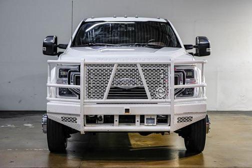 2022 Ford F-450 Platinum
