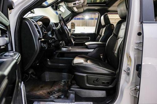 2022 RAM 2500 Laramie Mega Cab 4x4 6'4' Box