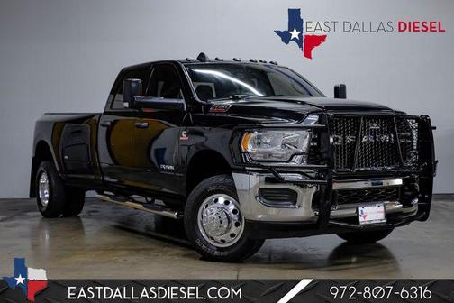 2022 RAM 3500 Tradesman Crew Cab 4x4 8' Box