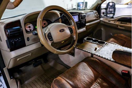 2005 Ford F-250 Lariat