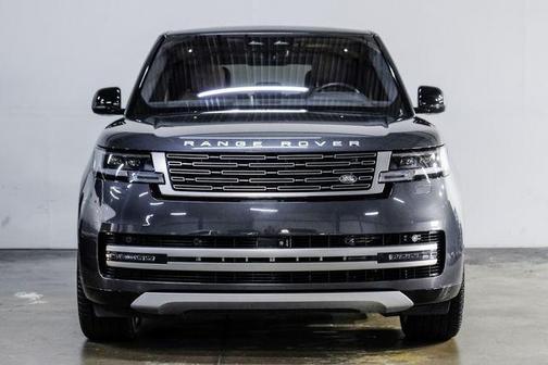 2023 Land Rover Range Rover P530 SE